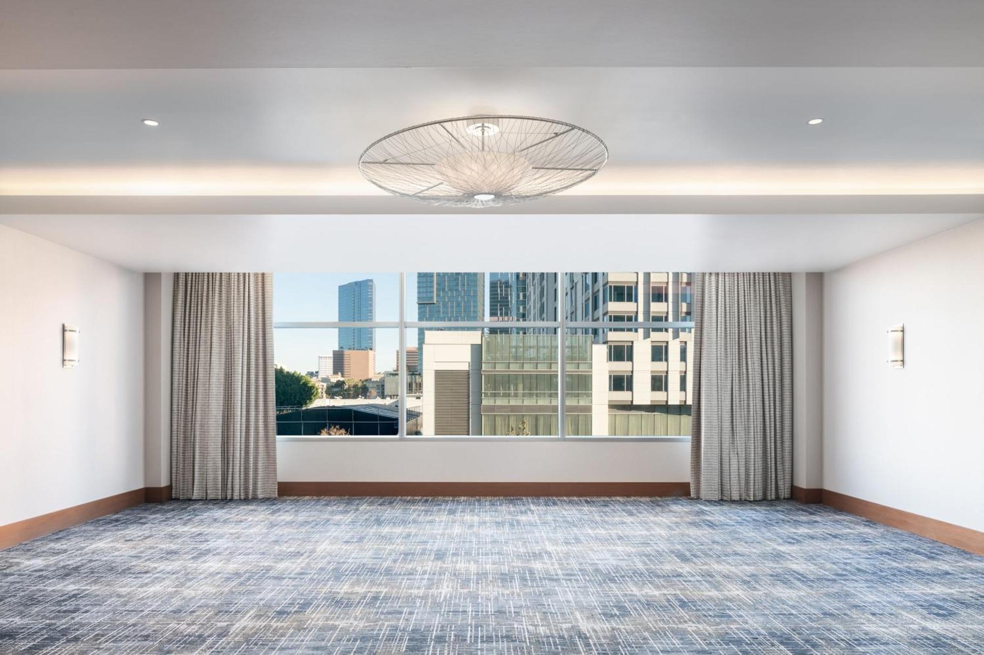 The Ritz-Carlton, Los Angeles L.A. Live Экстерьер фото